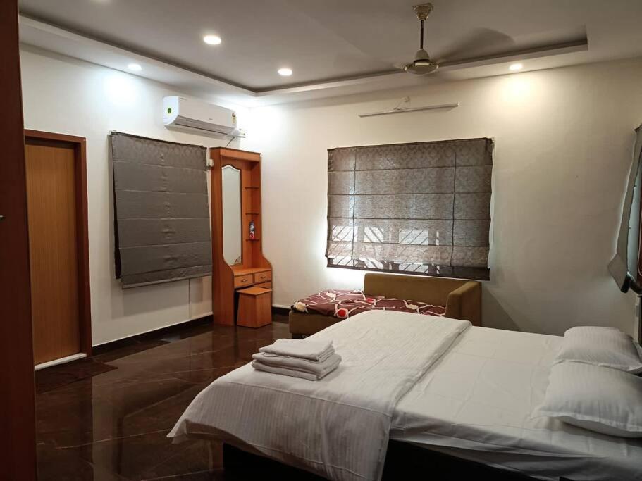 Nature Crafts Homestay Retreat มานิปาลา ภายนอก รูปภาพ