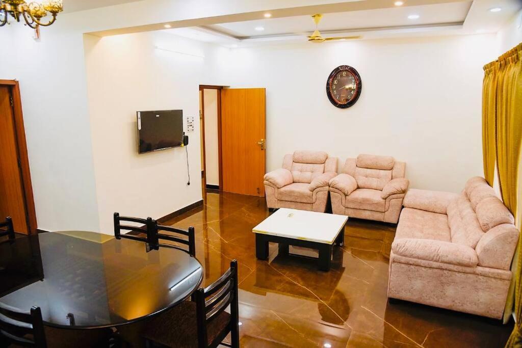 Nature Crafts Homestay Retreat มานิปาลา ภายนอก รูปภาพ
